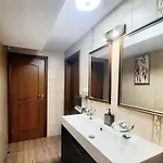 Family Delfa Bed & Breakfast 3*
