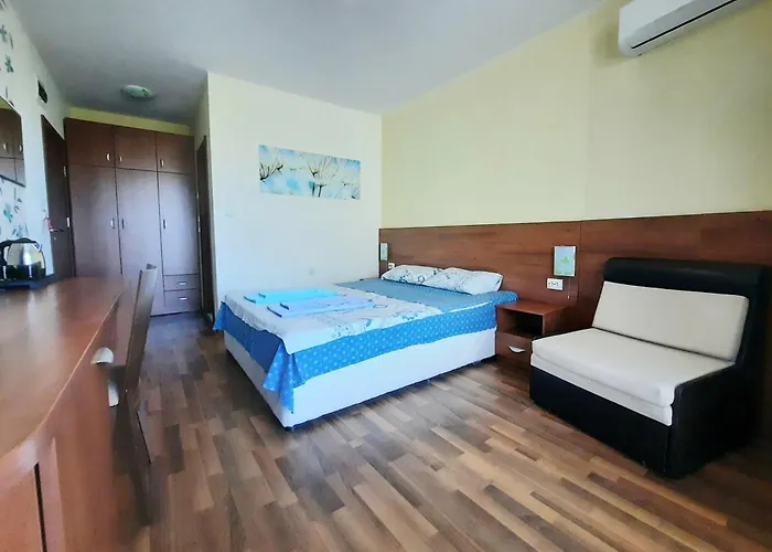 Family Delfa 4* Chernomorets