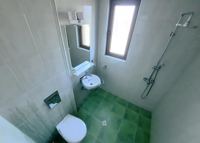 Family Delfa Chernomorets